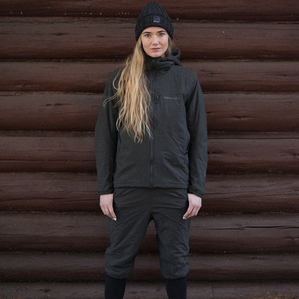 Beringia Insulated Lightstream Full Zip Hoody - Charcoal - Unisex fit on a female